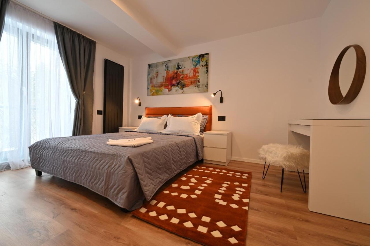 R&B Apartments Predeal Ngoại thất bức ảnh