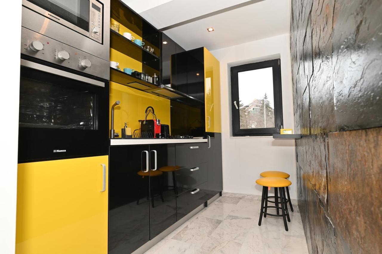 R&B Apartments Predeal Ngoại thất bức ảnh