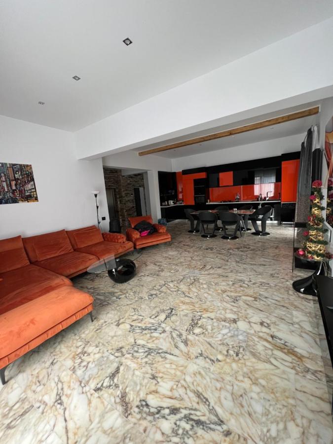 R&B Apartments Predeal Ngoại thất bức ảnh