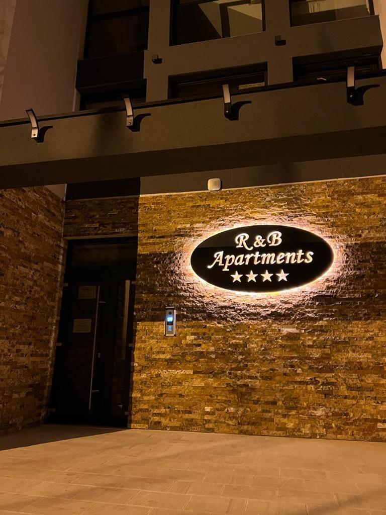R&B Apartments Predeal Ngoại thất bức ảnh